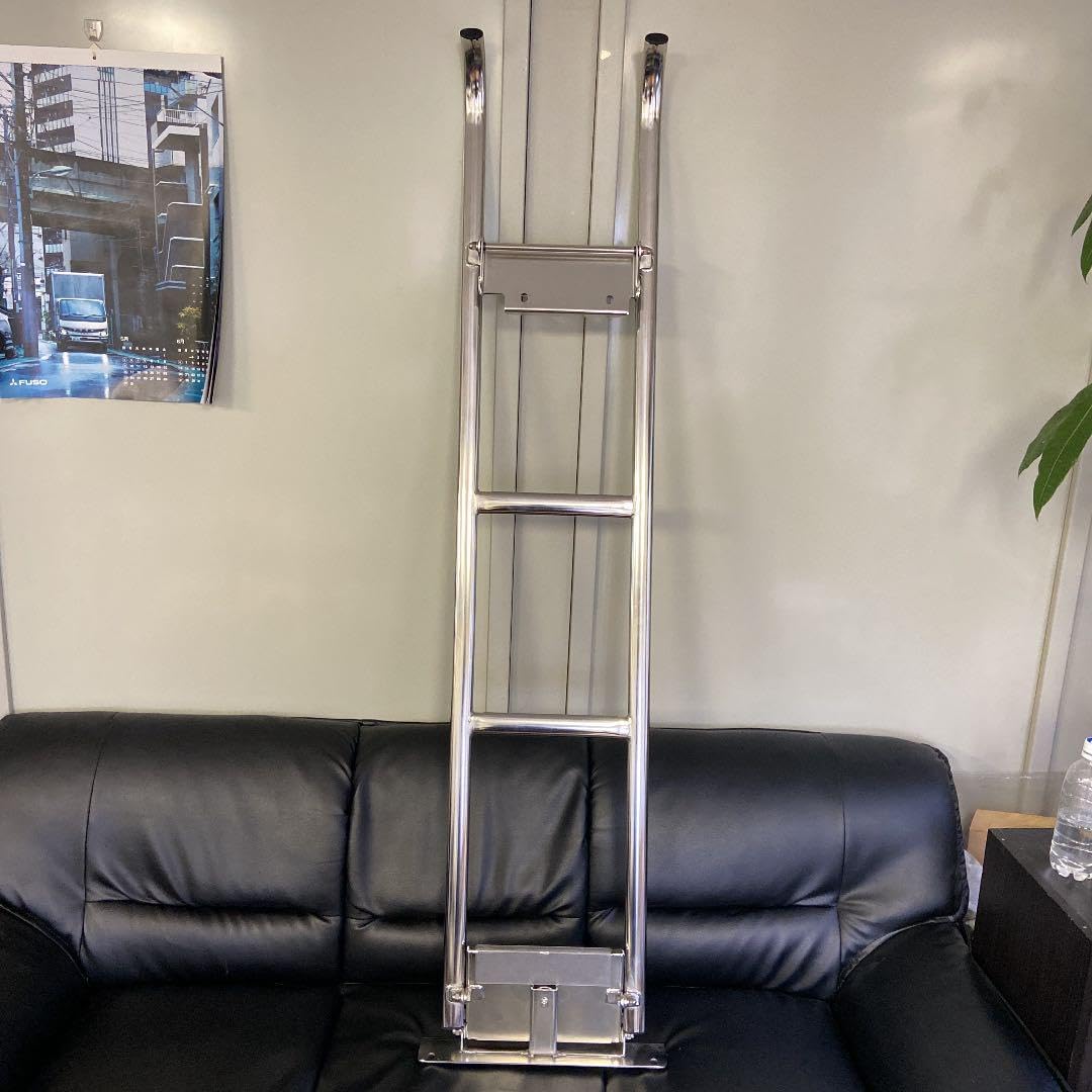 三菱ふそう　スーパーグレート　純正　標準ルーフ　メッキハシゴ　スチール製 三菱ふそう スーパーグレート 純正 標準ルーフ メッキハシゴ